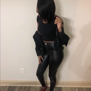 Meet your Posher, Tyseannia